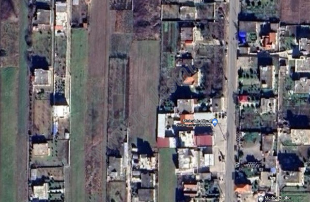 Land for sale in Sukth te Ri in Durres city.
It has a surface of 2510m2, regular rectangular shape 